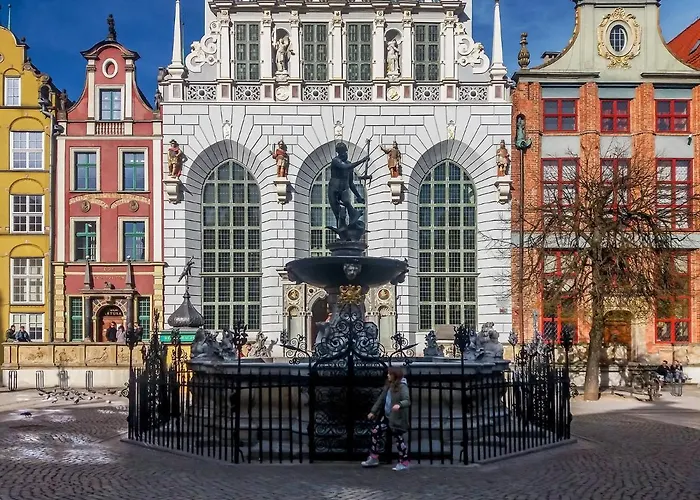 Old Town Chmielna Park *